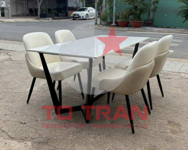 BÍ QUYẾT CHỌN BÀN GHẾ SẮT PHÙ HỢP VỚI KHÔNG GIAN QUÁN ĂN
