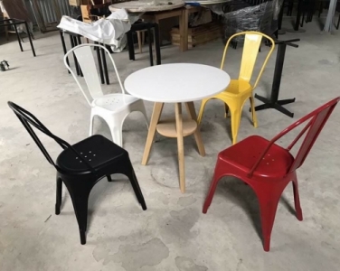 Cấu tạo và ưu điểm của bàn ghế cafe sắt