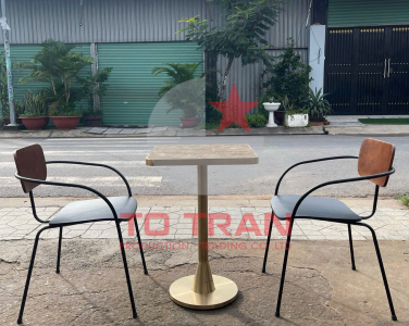 ĐỊA CHỈ CUNG CẤP BÀN GHẾ SẮT CHO QUÁN ĂN CHẤT LƯỢNG