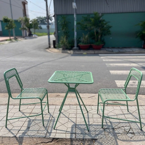 Bộ Bàn Ghế Sắt Sân Vườn 8 Ghế - Giá Sỉ Tận Xưởng 