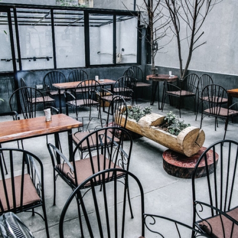 3 nguyên tắc lựa chọn bàn ghế quán cafe chủ quán cần biết