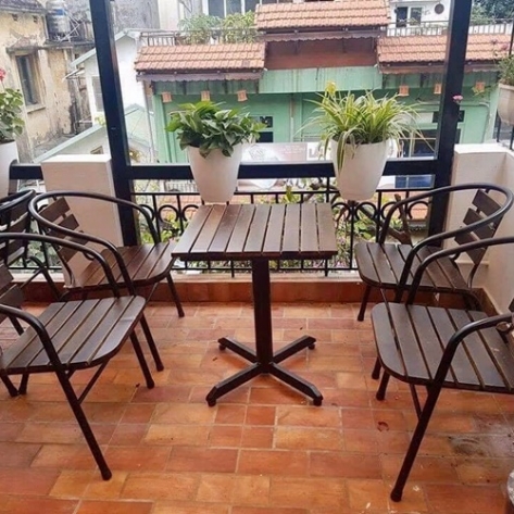 Báo Giá Bàn Ghế Chân Sắt Mặt Gỗ Tại Xưởng