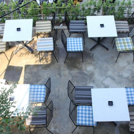 Lựa chọn bàn ghế cafe sao cho hợp phong thủy