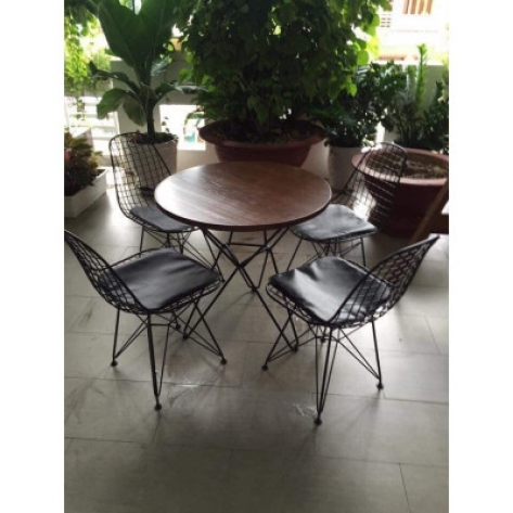 Một số ưu điểm nổi bật của bàn ghế cafe bằng sắt