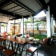 Sắp xếp bàn ghế quán café như thế nào cho hợp lý?