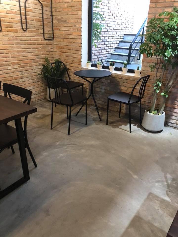 bàn ghế sắt cho quán cafe tại TPHCM