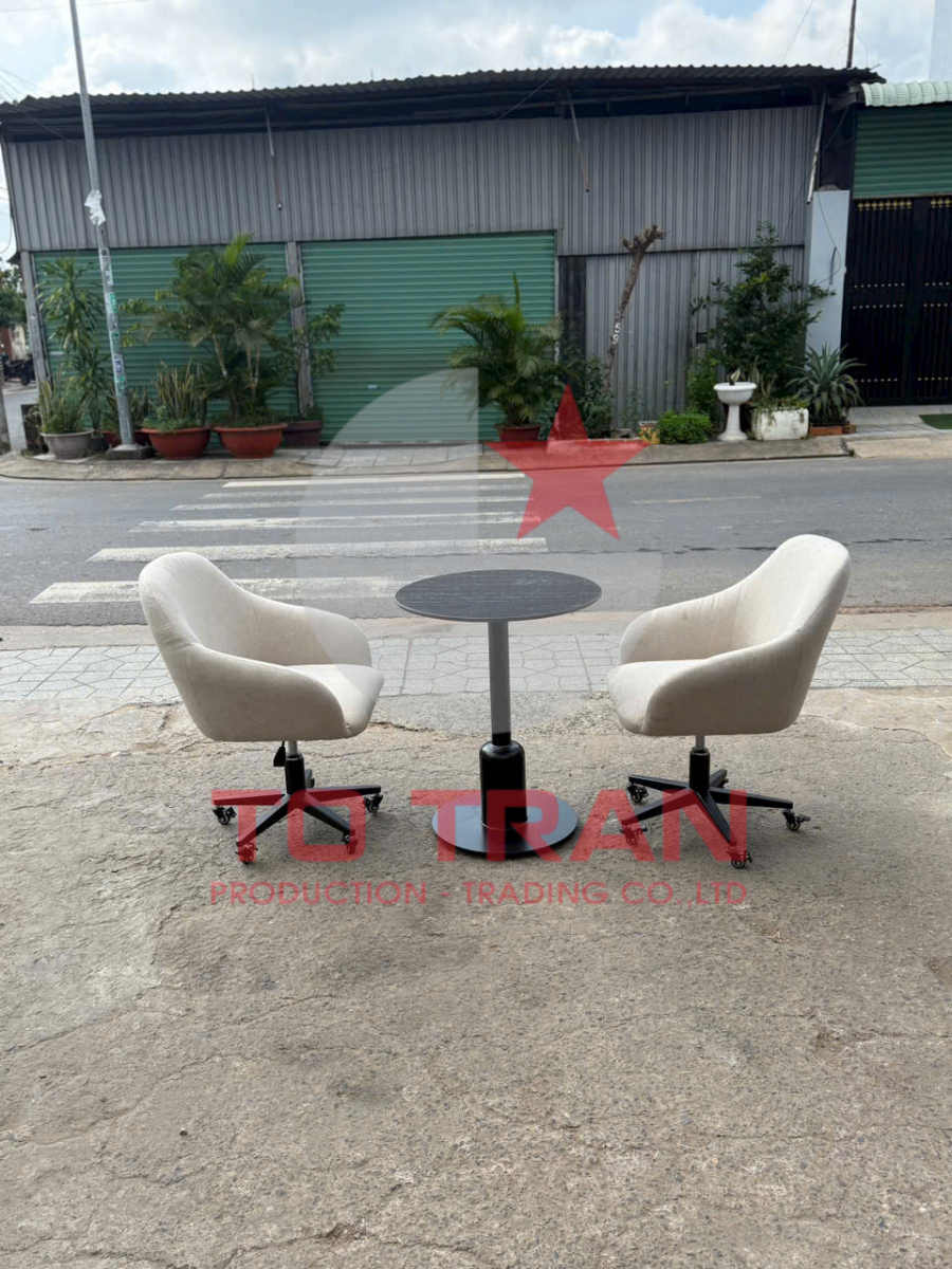 mua-ban-ghe-sat-quan-cafe-tai-quan-12
