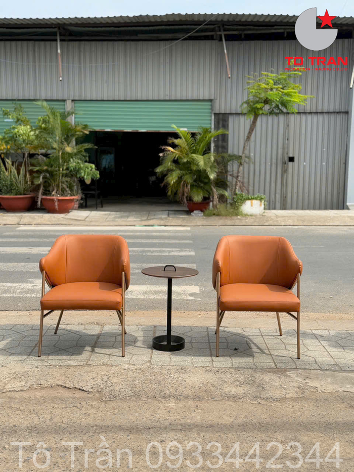 noi-cung-cap-ban-ghe-sat-quan-cafe
